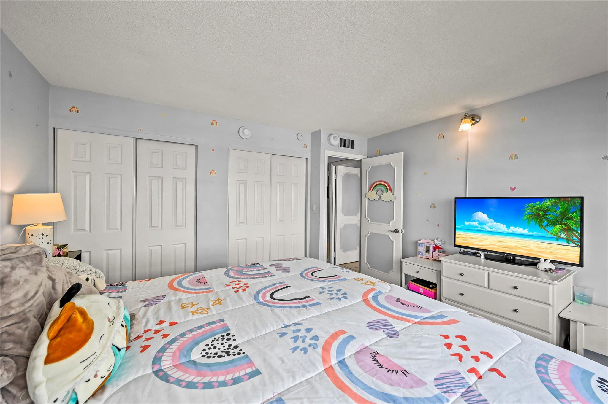 OCEAN MONARCH CONDO - Residential