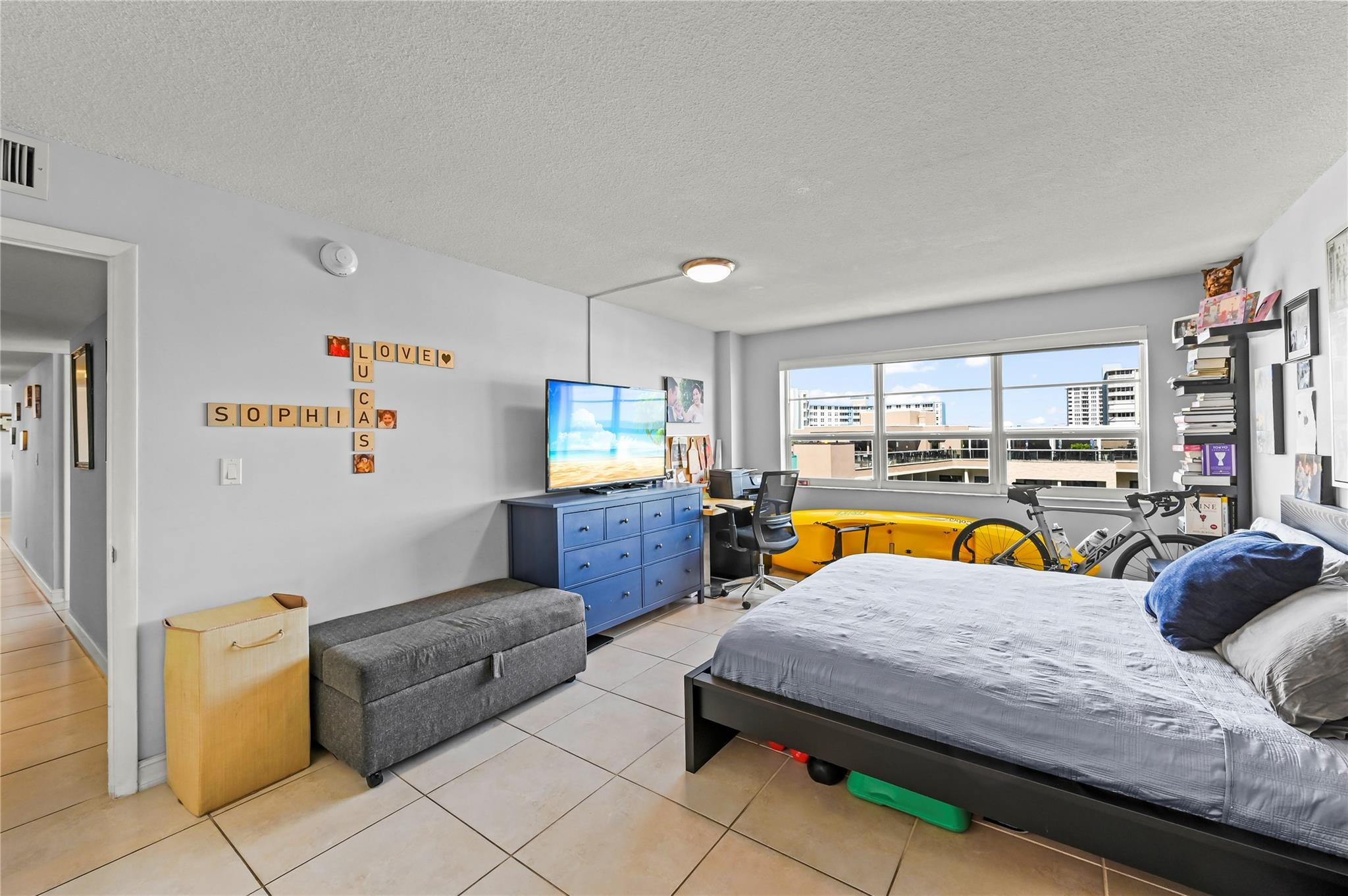 OCEAN MONARCH CONDO - Residential