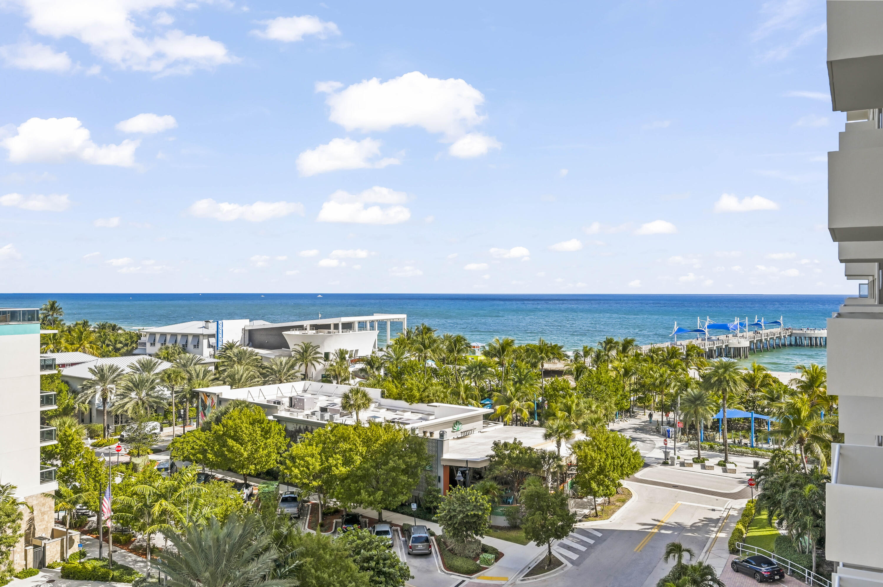 OCEAN MONARCH CONDO - Residential