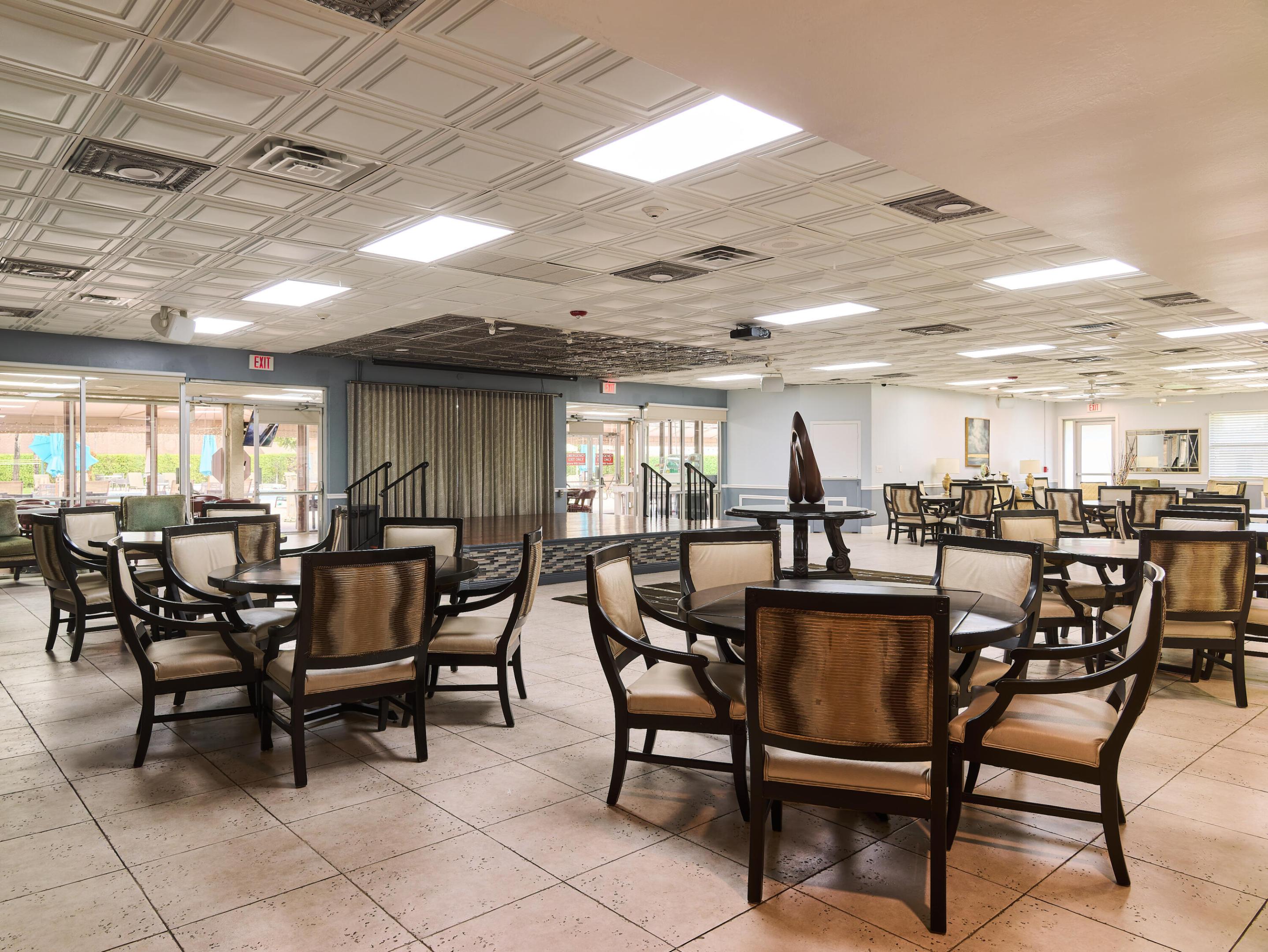 Golden Lakes Village Condo - Residential