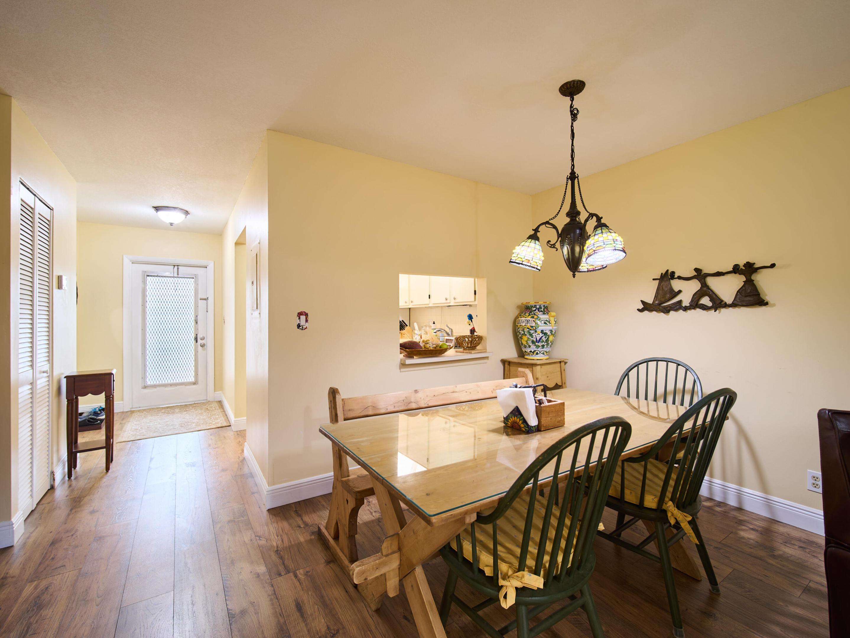Golden Lakes Village Condo - Residential
