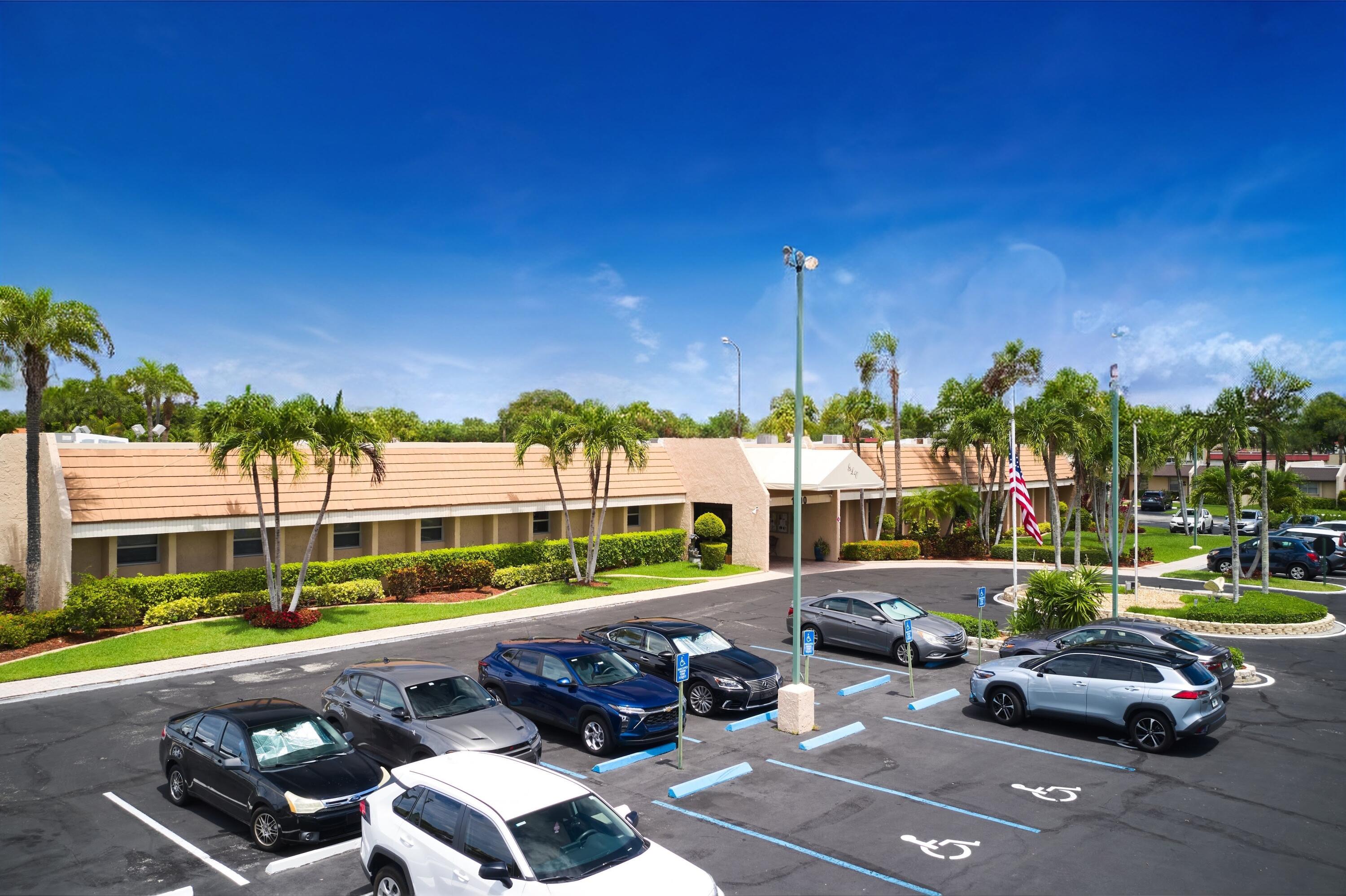 Golden Lakes Village Condo - Residential