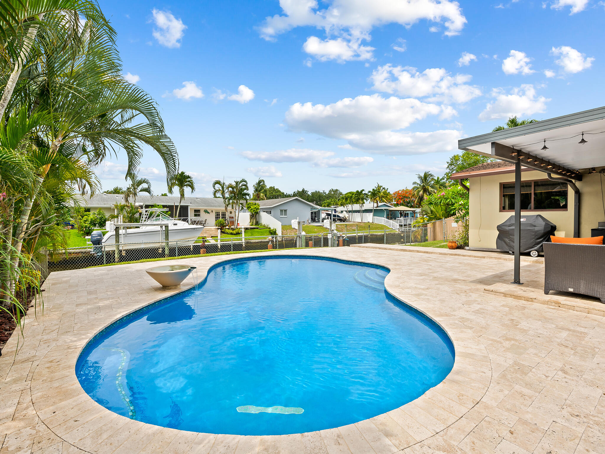 PLANTATION ISLES SEC 3 - Residential