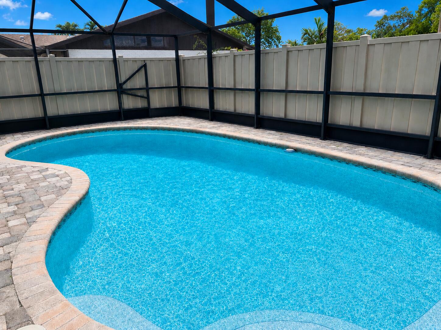 BOCA GARDENS - Residential