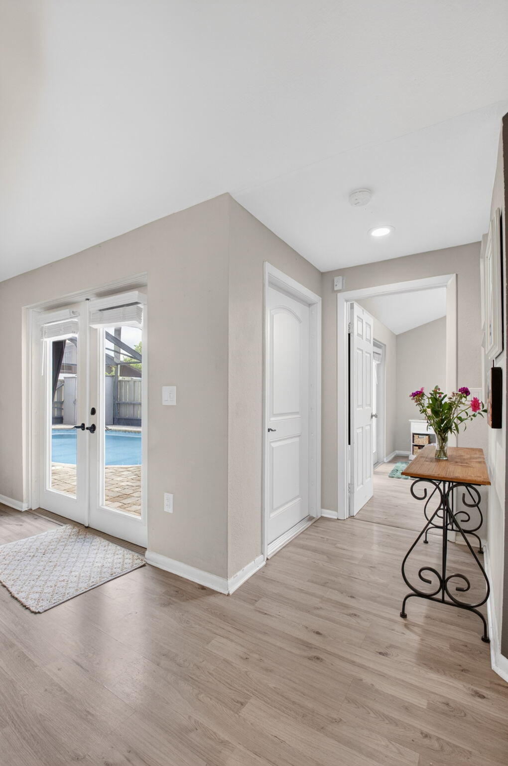 BOCA GARDENS - Residential