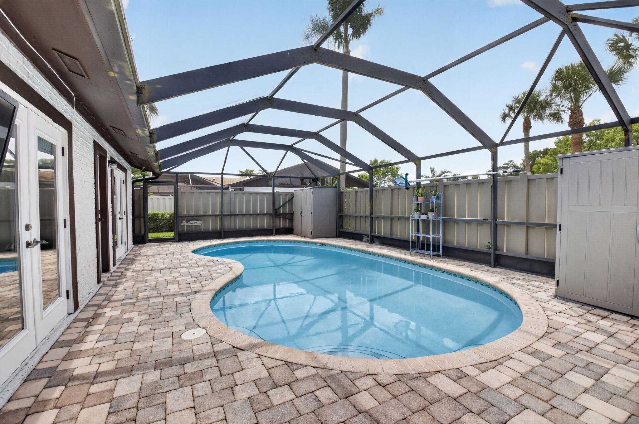 BOCA GARDENS - Residential