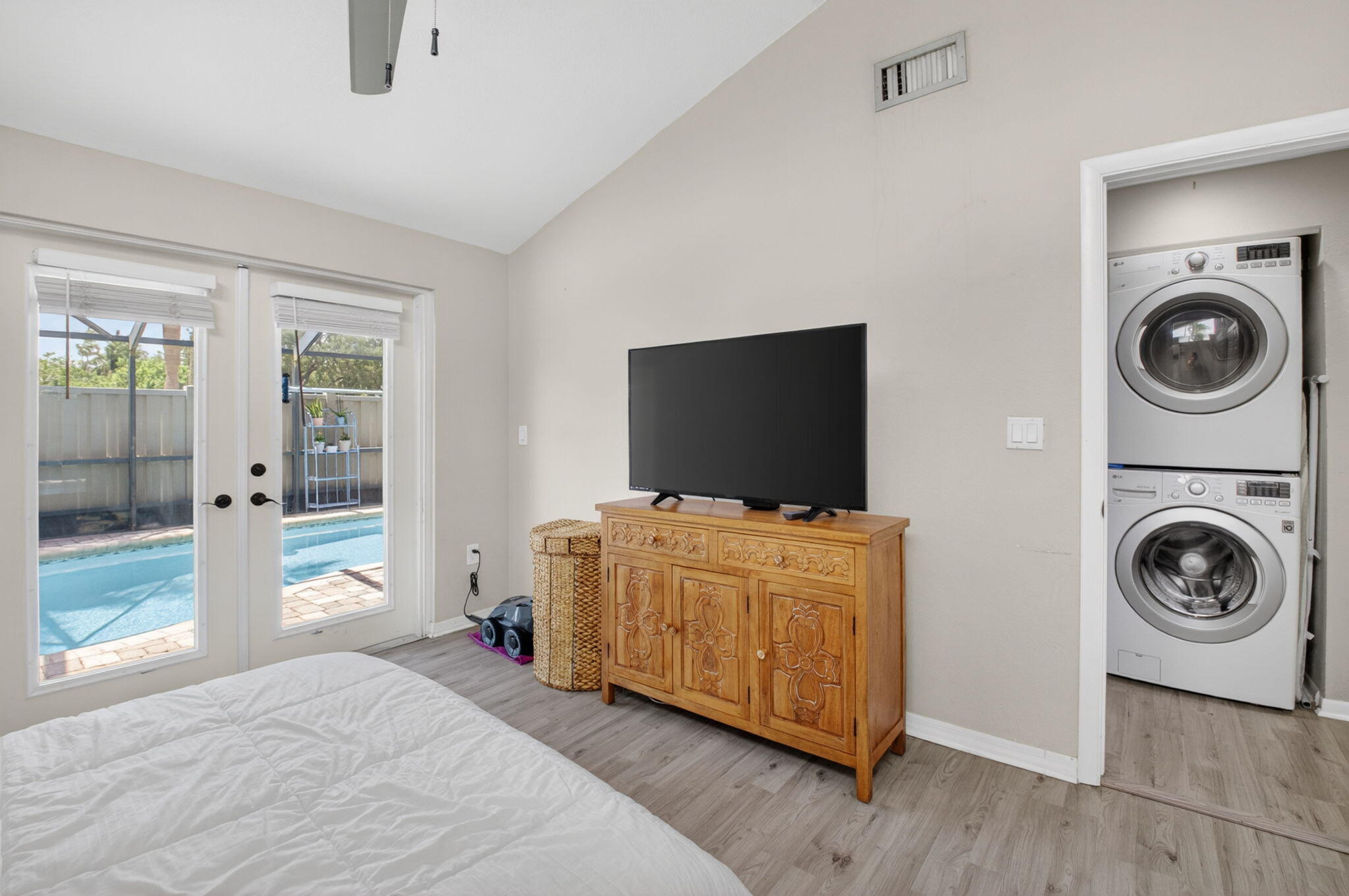 BOCA GARDENS - Residential
