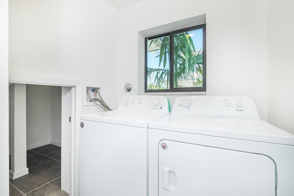OAKLAND PARK SECOND ADD - Residential Lease