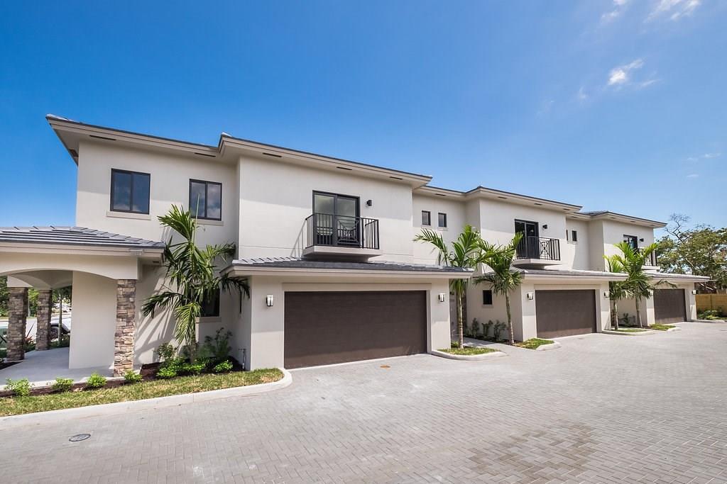 OAKLAND PARK SECOND ADD - Residential Lease