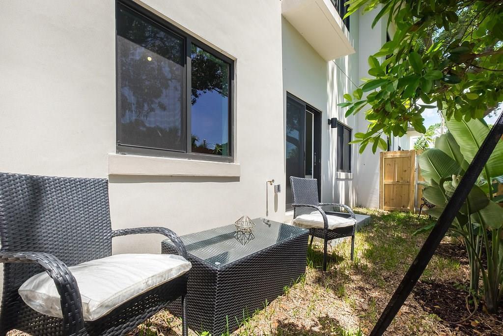 OAKLAND PARK SECOND ADD - Residential Lease
