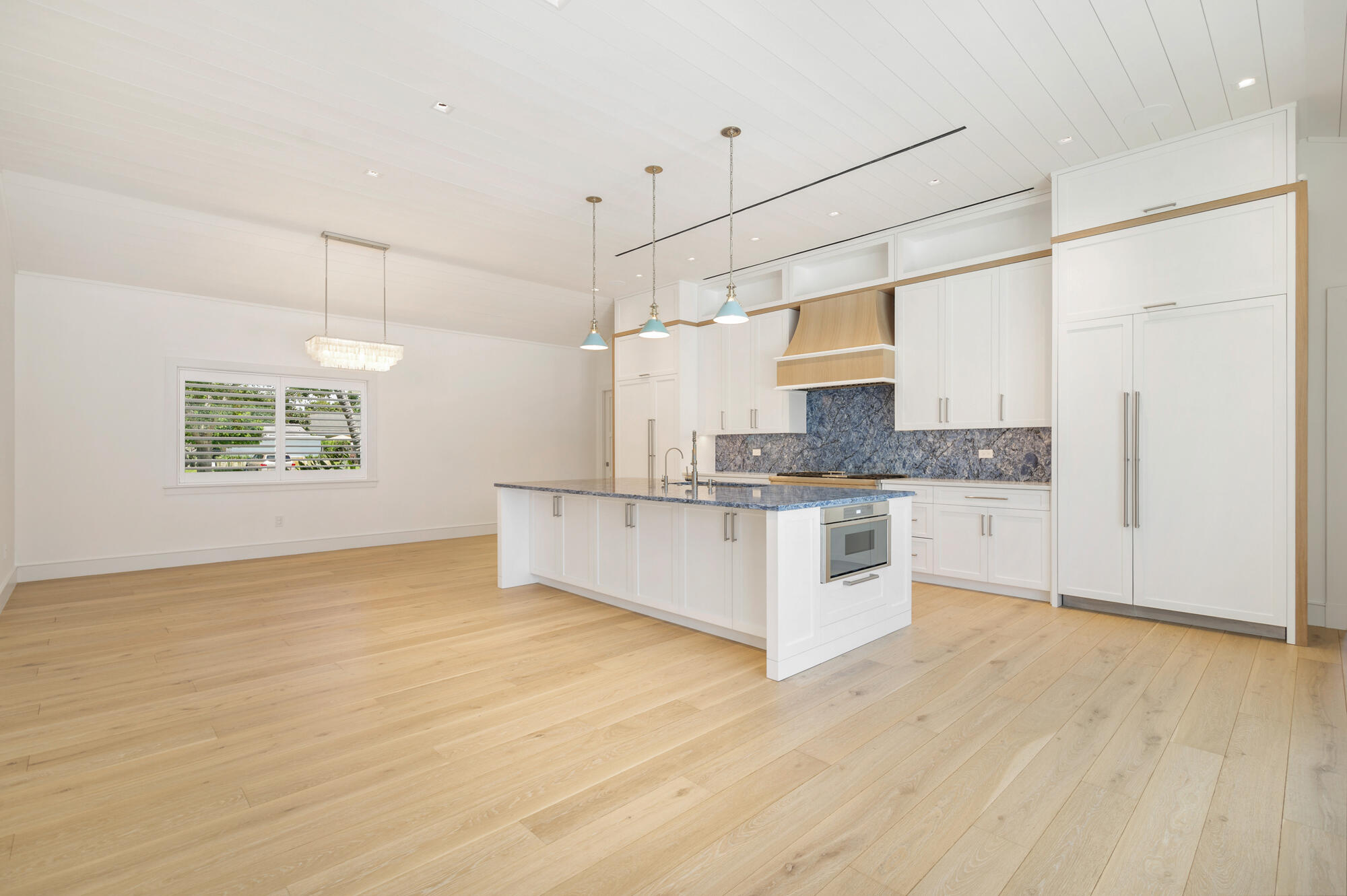 LAKE CLARKE MNR - Residential