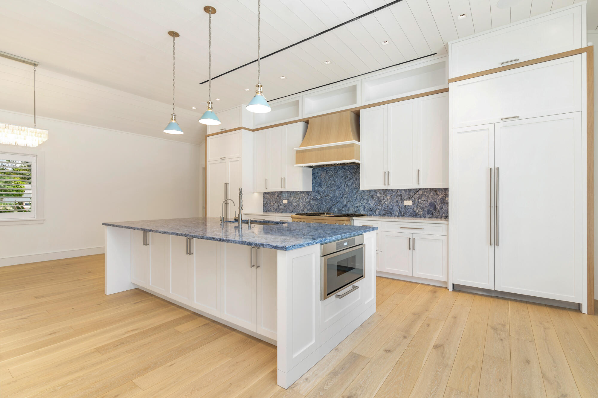 LAKE CLARKE MNR - Residential