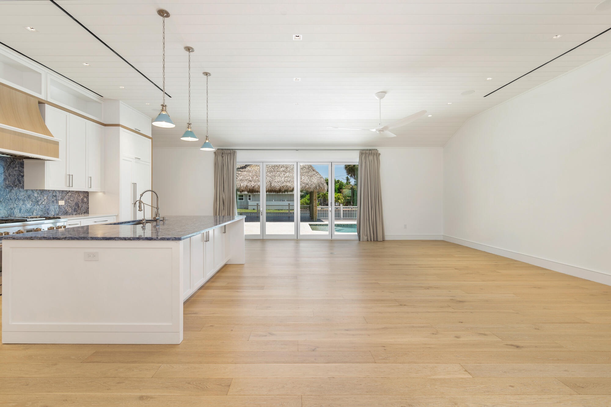 LAKE CLARKE MNR - Residential