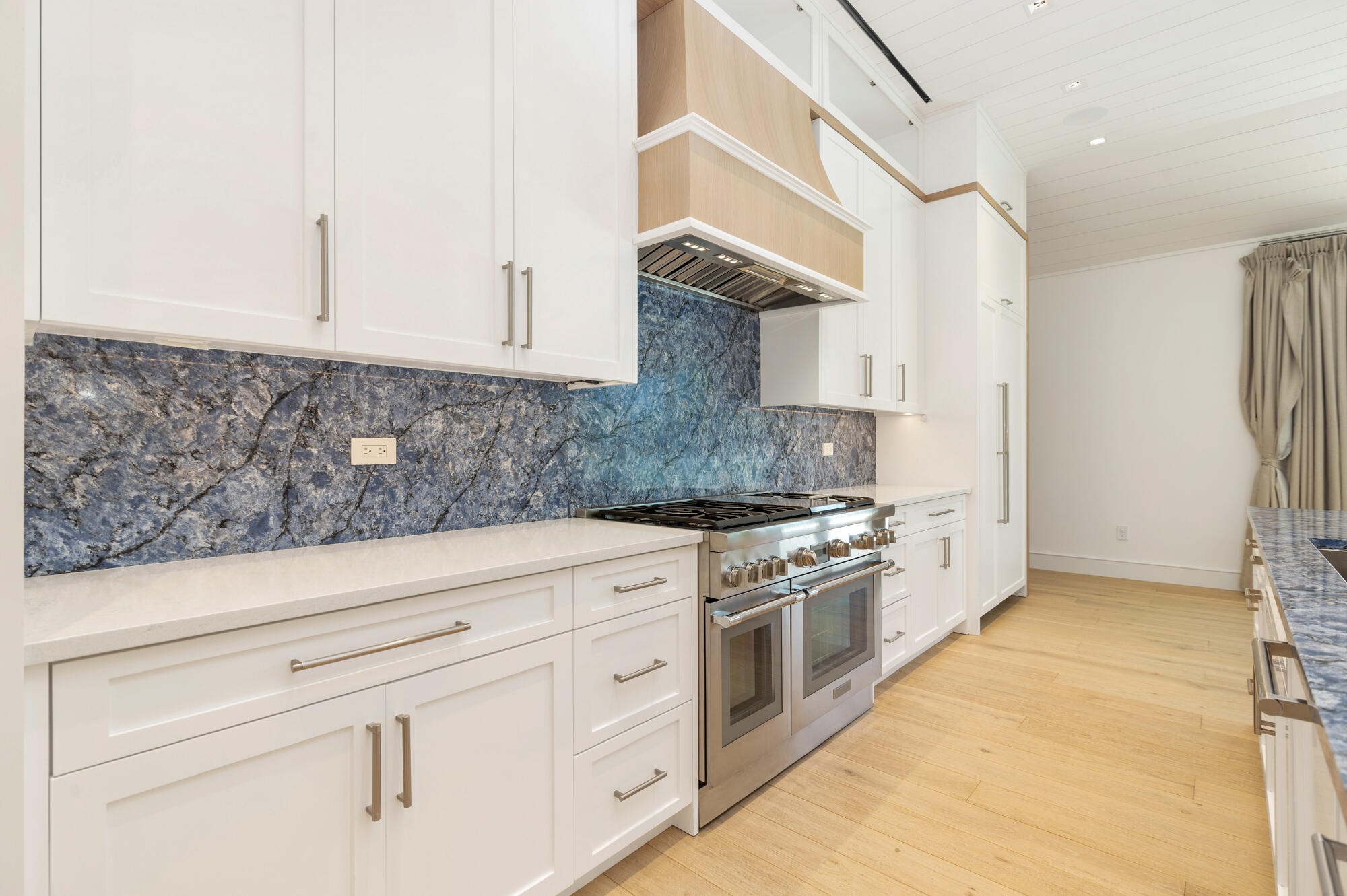 LAKE CLARKE MNR - Residential