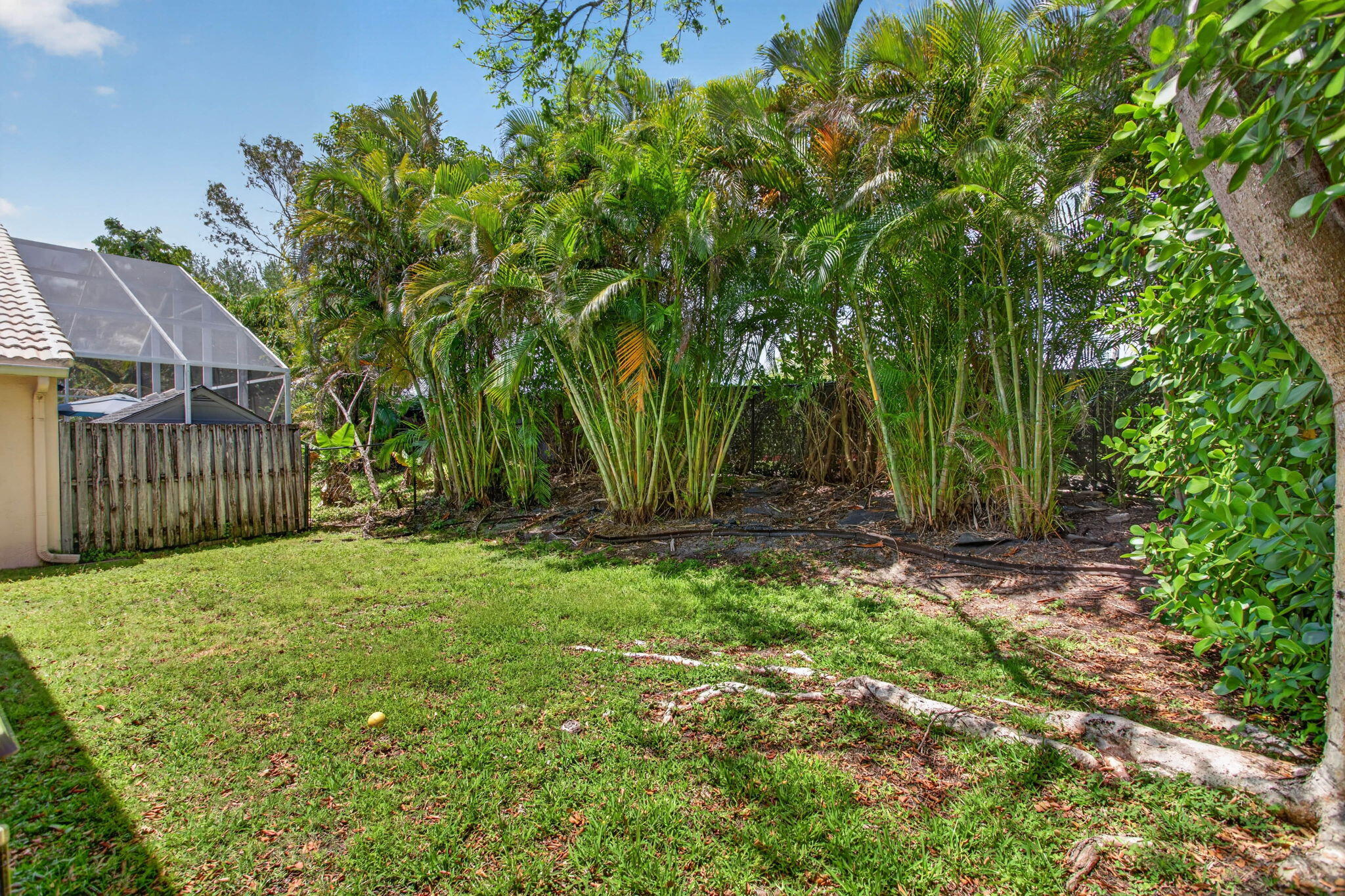 REGENCY LAKES AT COCONUT CREEK - Residential