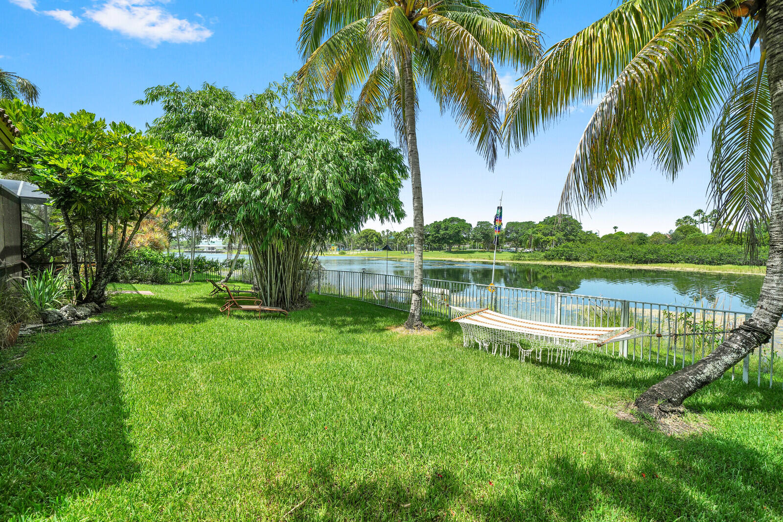 SILVER LAKES AT PEMBROKE PINES - Residential