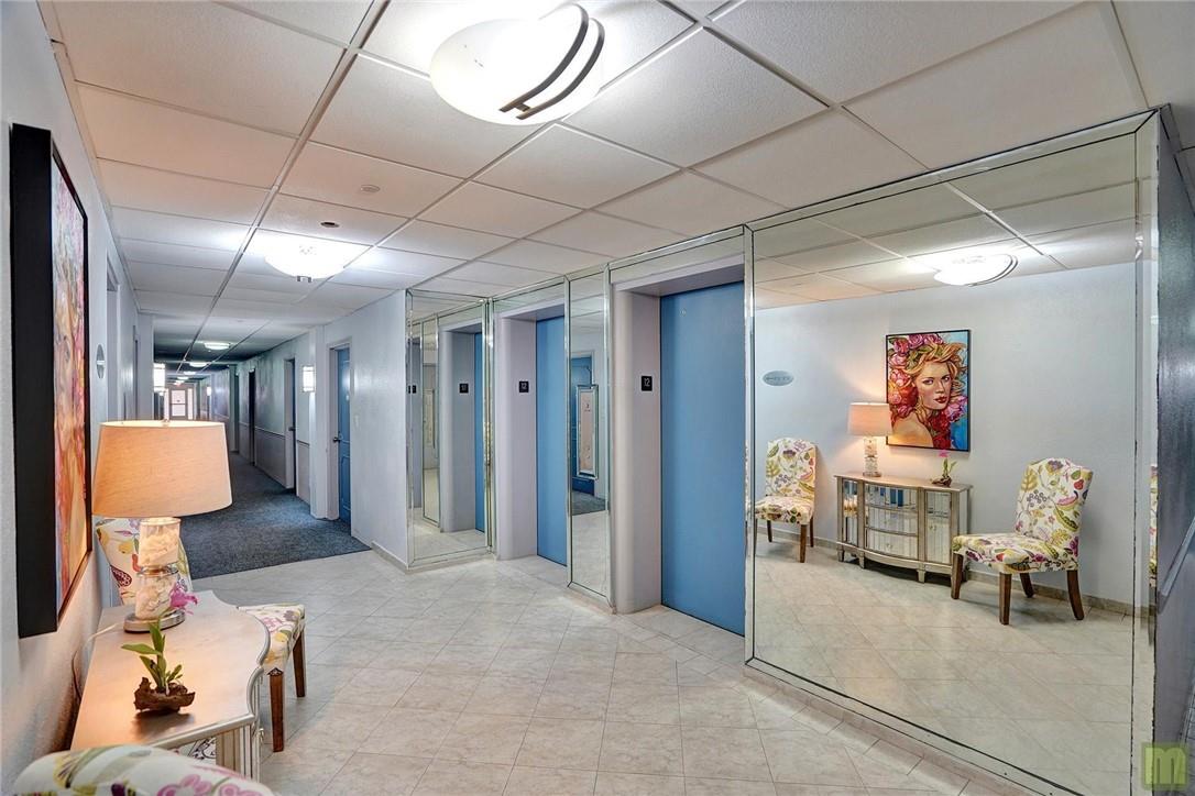 CORAL RIDGE TOWERS SOUTH - Residential