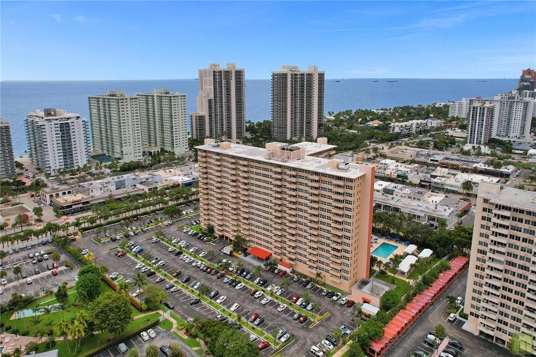 CORAL RIDGE TOWERS SOUTH - Residential