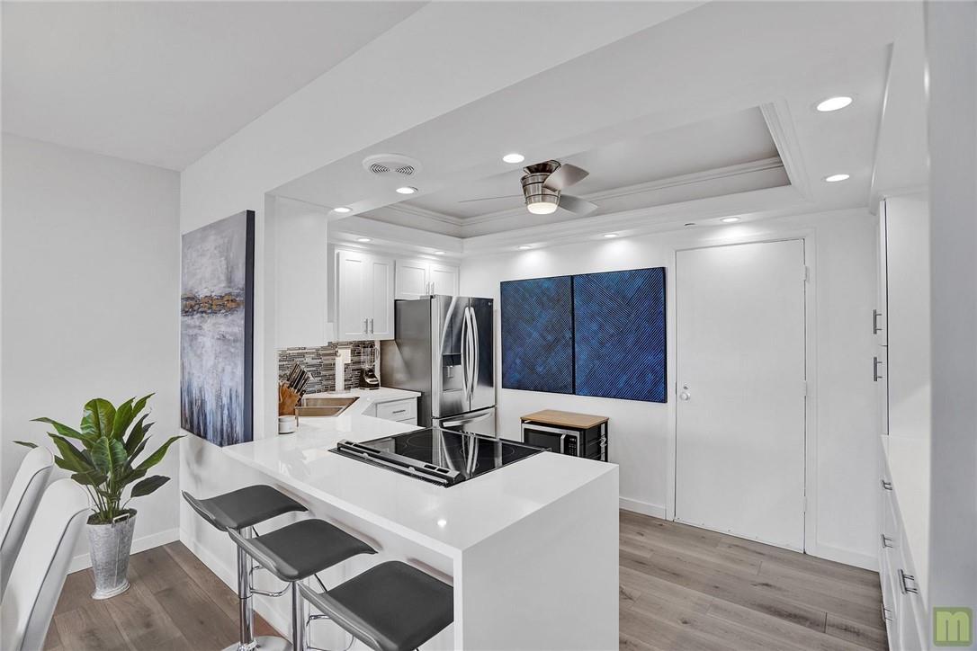 CORAL RIDGE TOWERS SOUTH - Residential