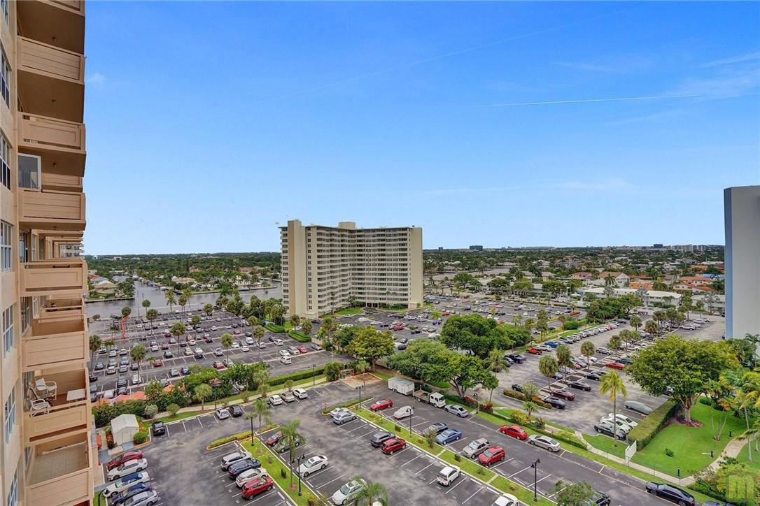 CORAL RIDGE TOWERS SOUTH - Residential