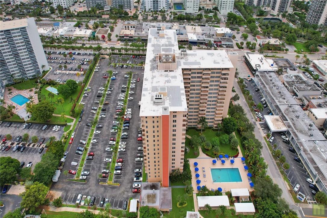 CORAL RIDGE TOWERS SOUTH - Residential