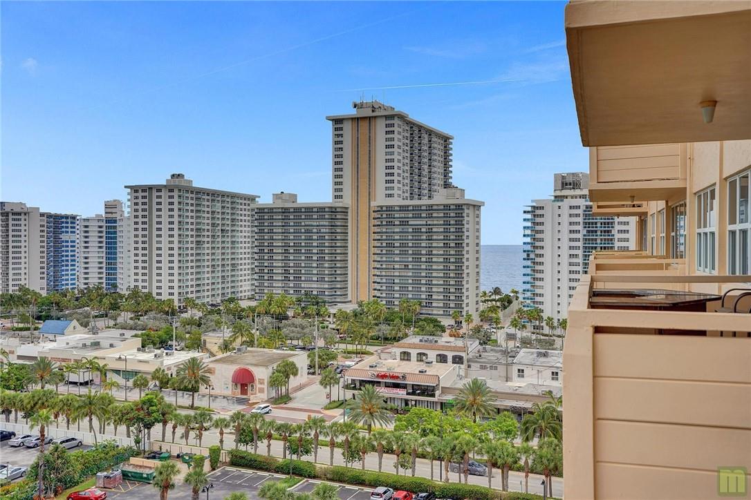 CORAL RIDGE TOWERS SOUTH - Residential