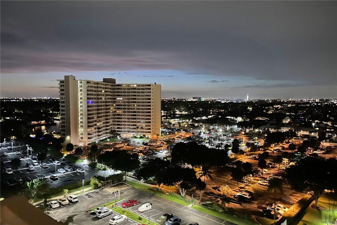 CORAL RIDGE TOWERS SOUTH - Residential