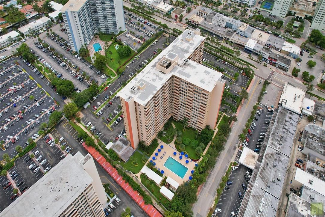 CORAL RIDGE TOWERS SOUTH - Residential