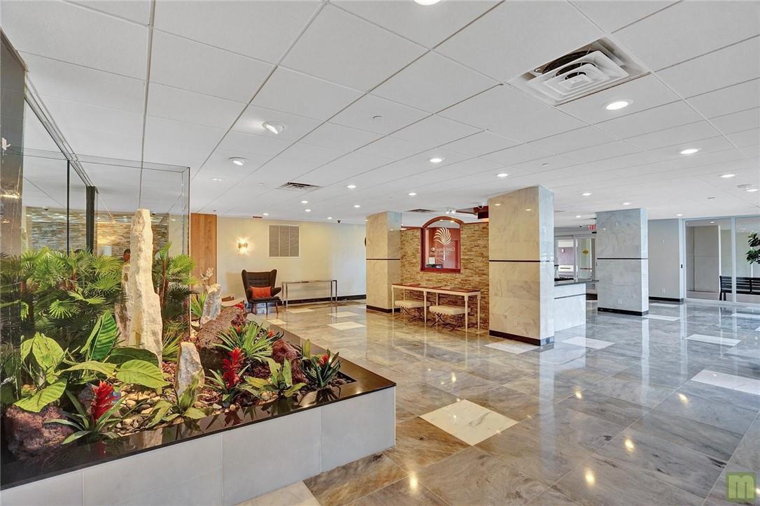 CORAL RIDGE TOWERS SOUTH - Residential
