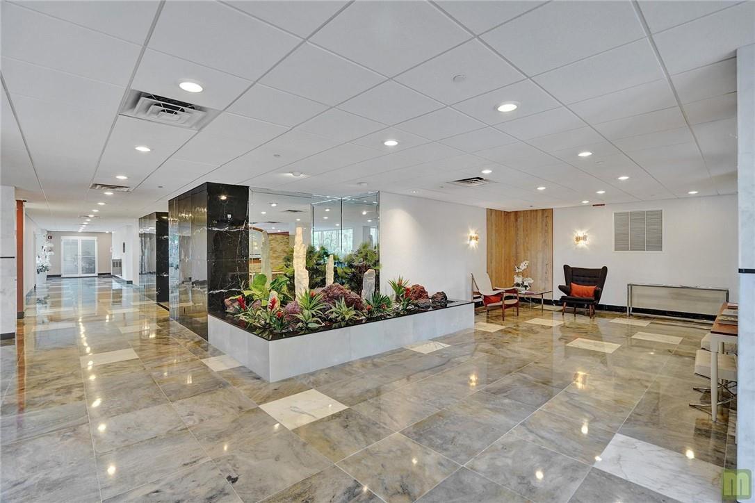 CORAL RIDGE TOWERS SOUTH - Residential
