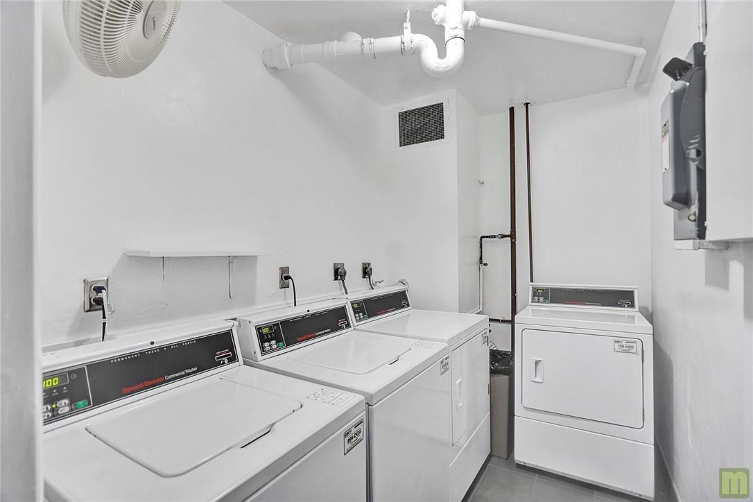 CORAL RIDGE TOWERS SOUTH - Residential