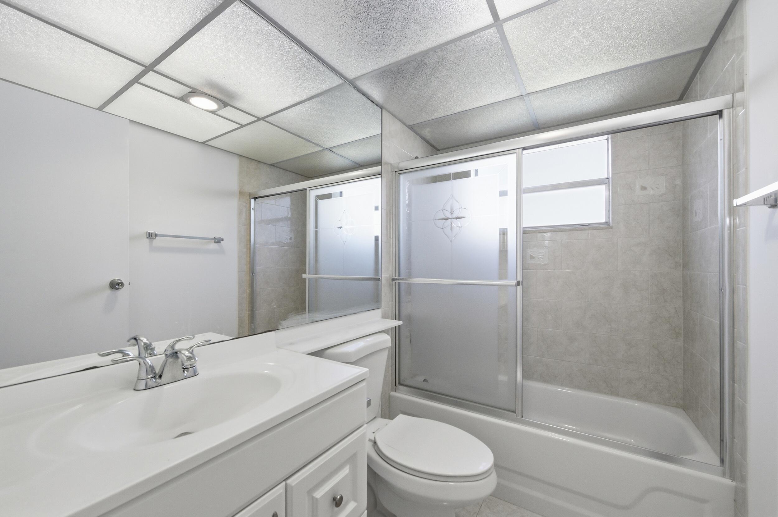 KINGS POINT BRITTANY CONDOS - Residential Lease
