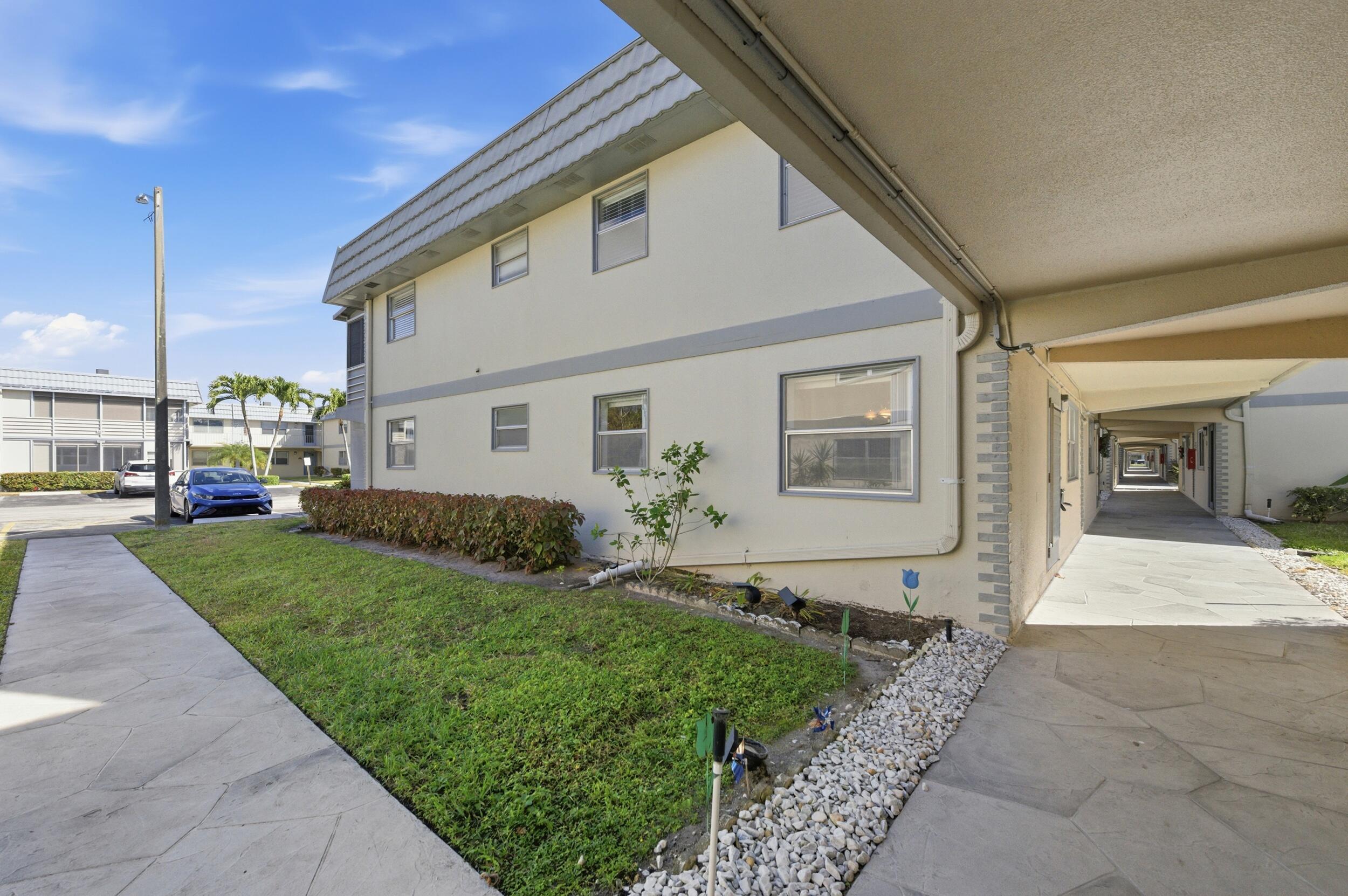 KINGS POINT BRITTANY CONDOS - Residential Lease