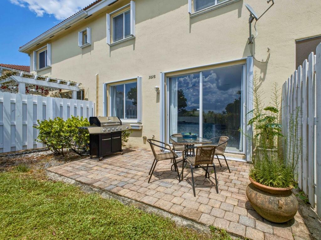 QUANTUM PARK TOWNHOMES - Residential
