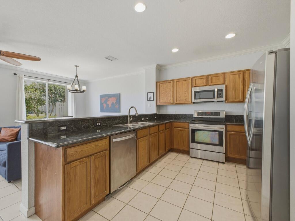 QUANTUM PARK TOWNHOMES - Residential