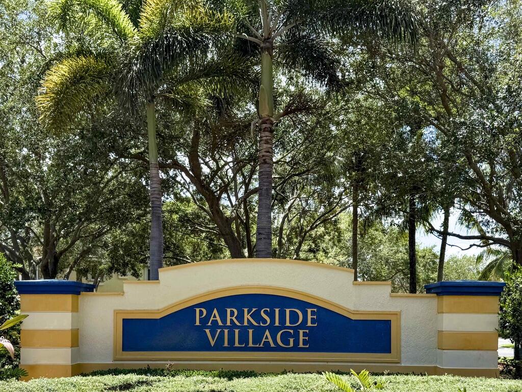 QUANTUM PARK TOWNHOMES - Residential