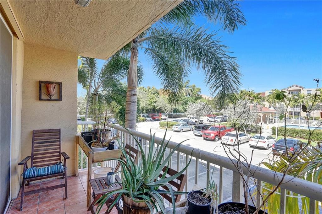 Sheridan Beach Club Condo - Residential