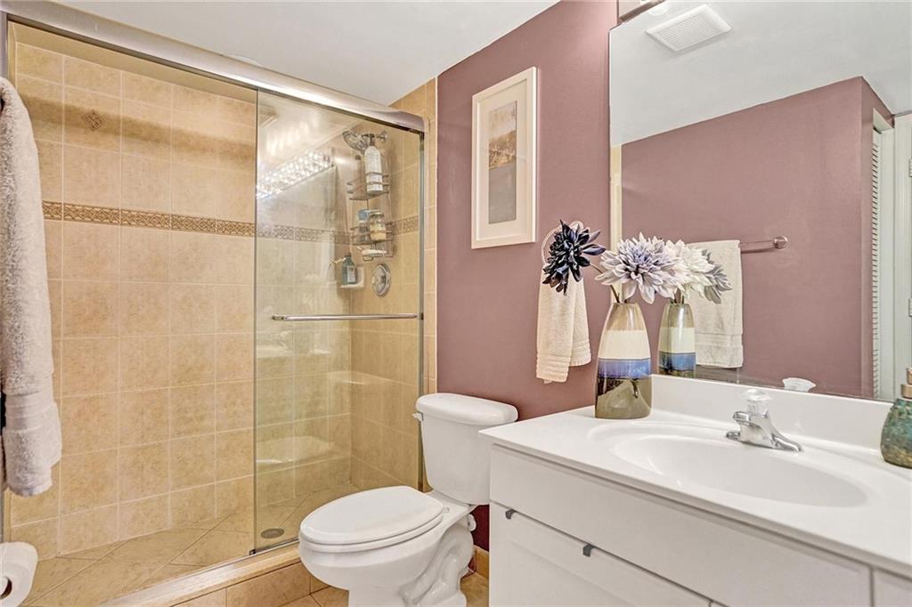 Sheridan Beach Club Condo - Residential