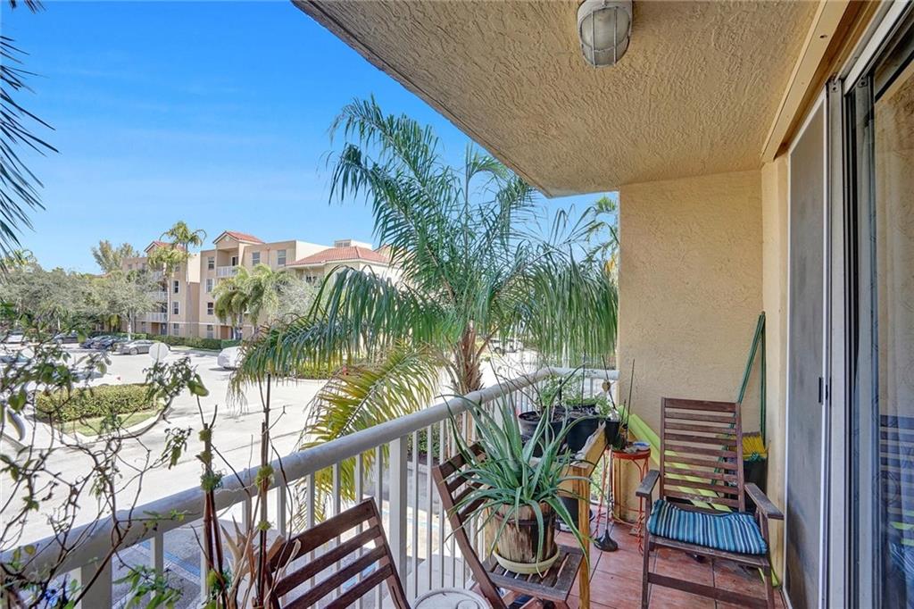 Sheridan Beach Club Condo - Residential