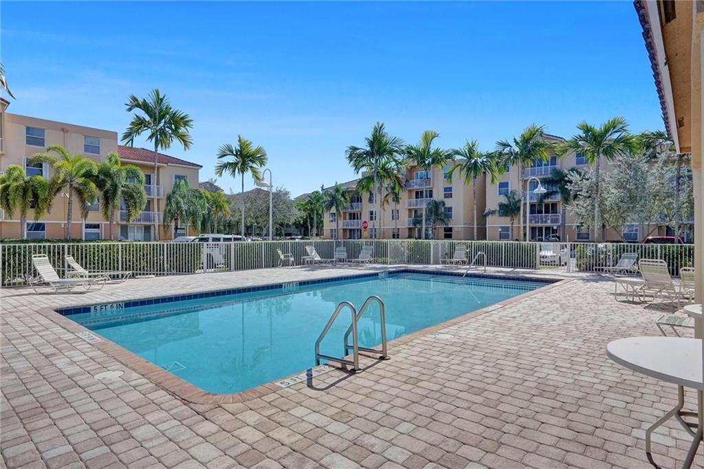 Sheridan Beach Club Condo - Residential