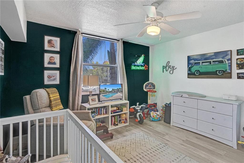 Sheridan Beach Club Condo - Residential