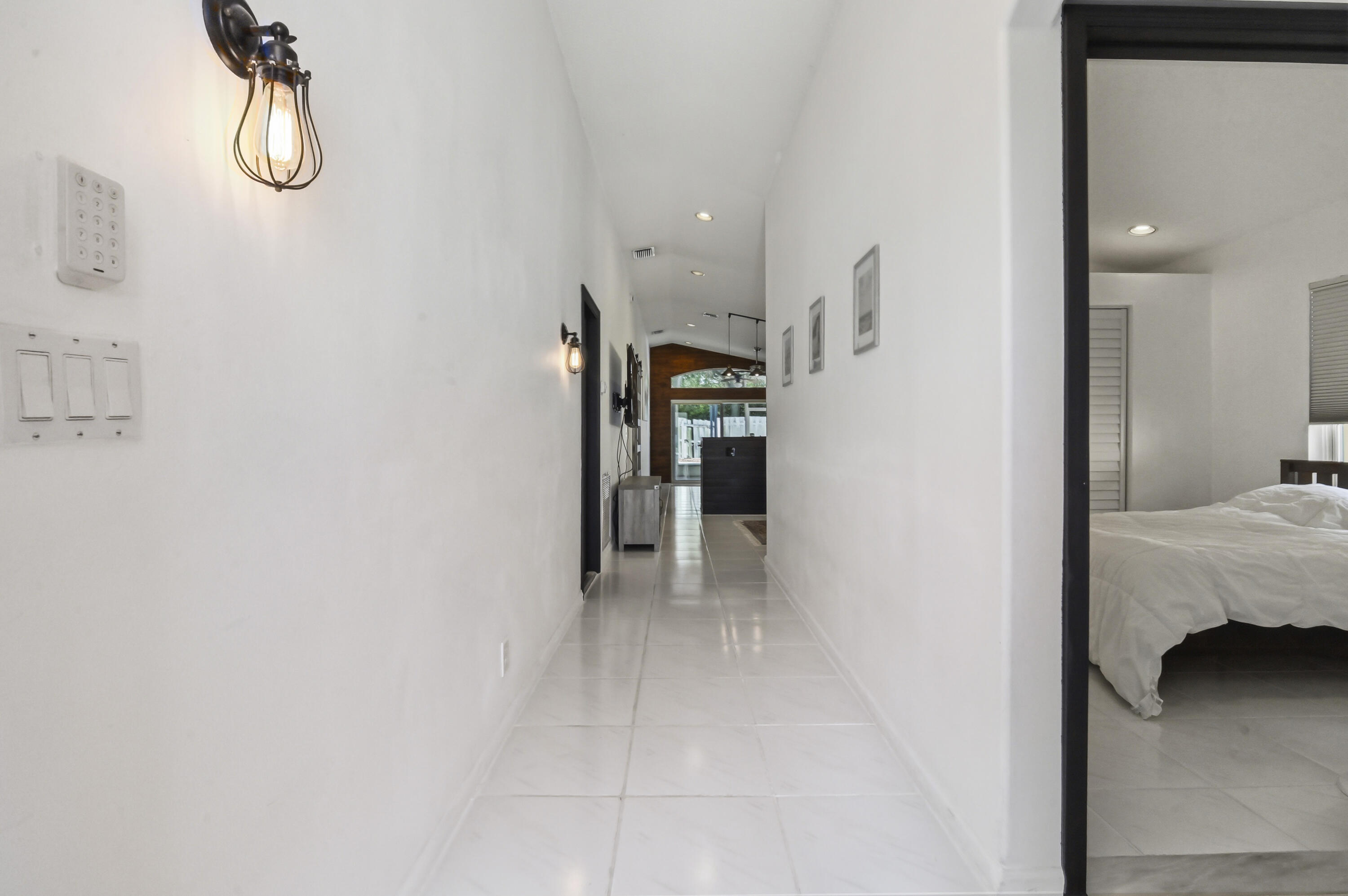 WINSTON TRAILS - Residential Lease