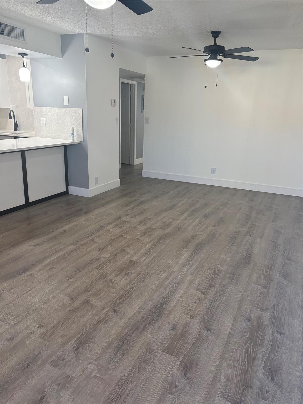 The Courtyard Condominium - Residential