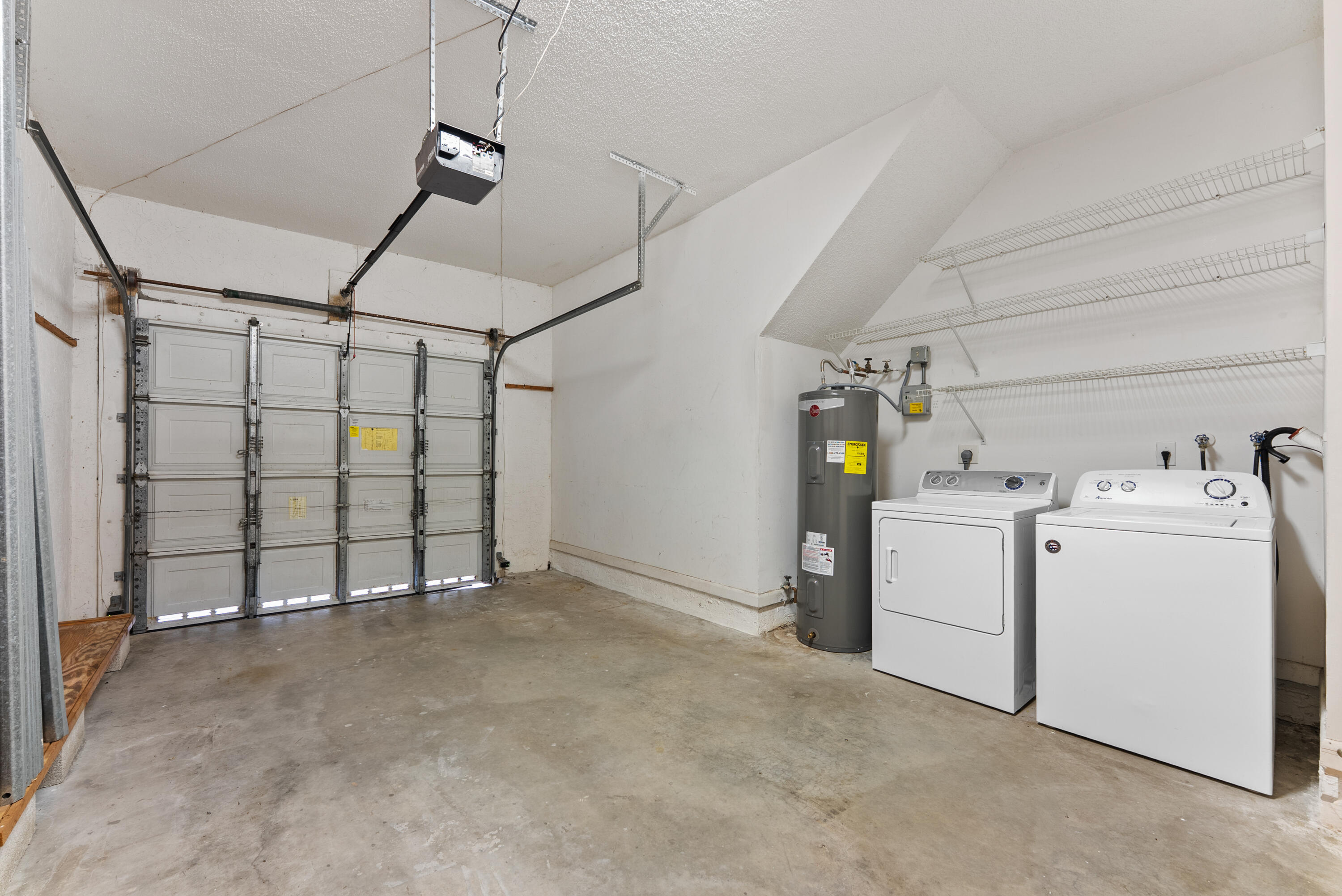 Towngate 156-11 B - Residential