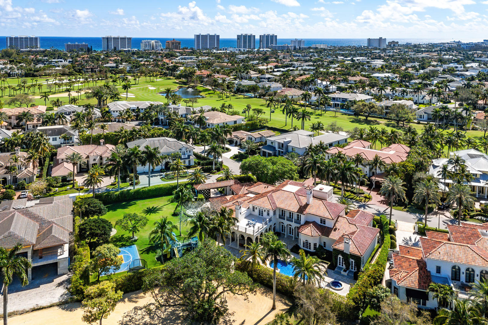 ROYAL PALM YACHT & COUNTRY CLUB - Residential