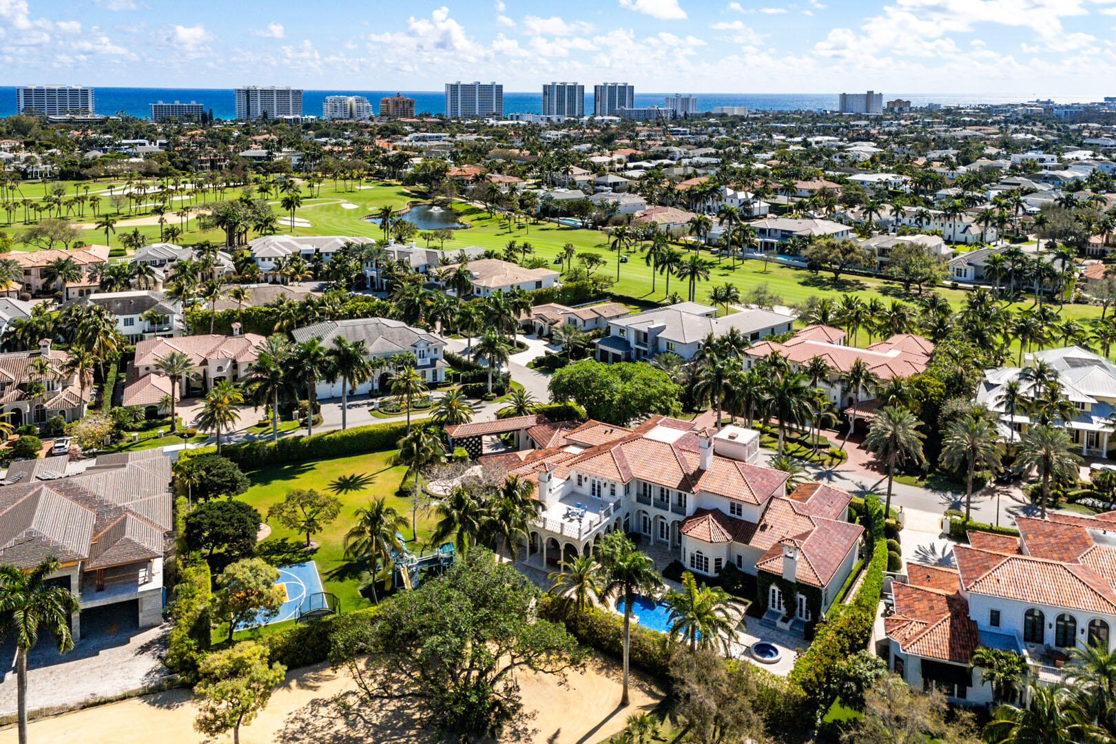 ROYAL PALM YACHT & COUNTRY CLUB - Residential