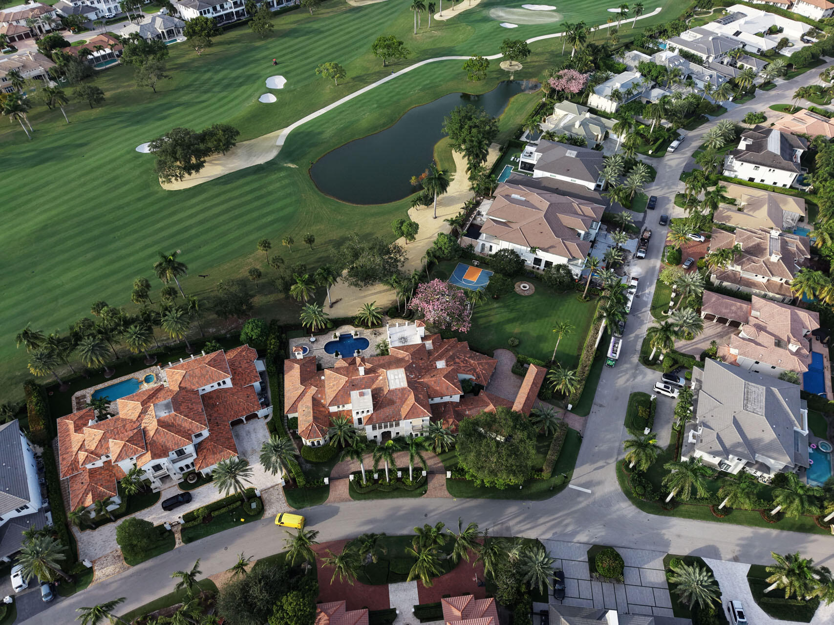 ROYAL PALM YACHT & COUNTRY CLUB - Residential