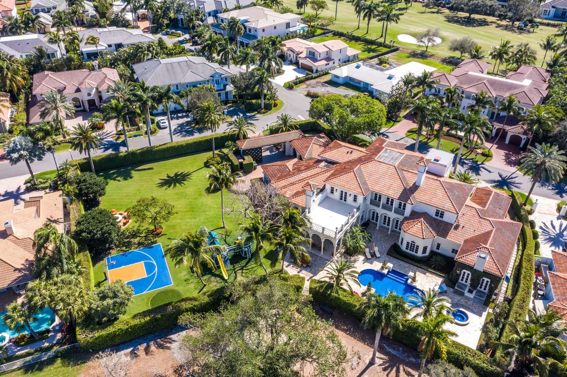 ROYAL PALM YACHT & COUNTRY CLUB - Residential