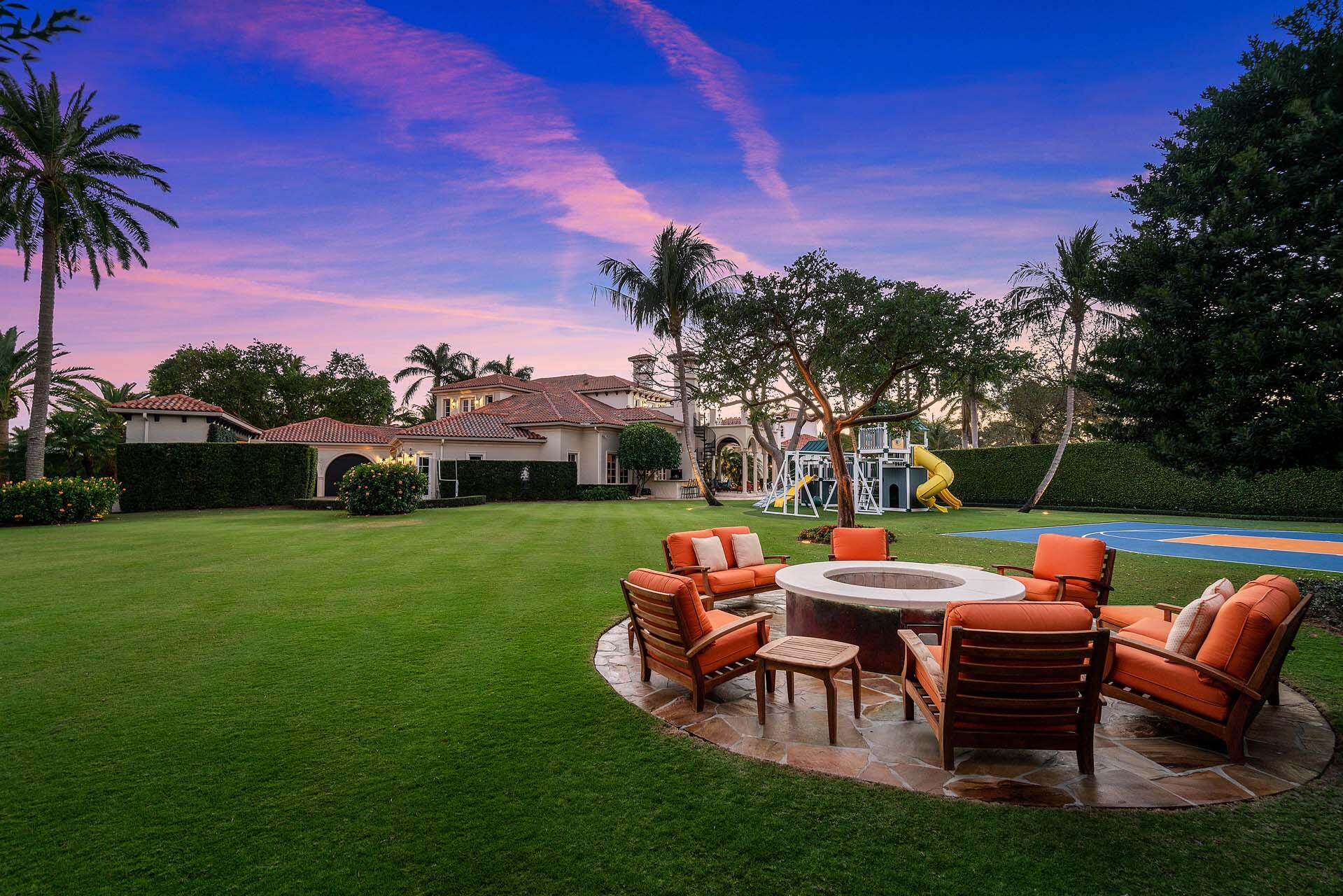 ROYAL PALM YACHT & COUNTRY CLUB - Residential