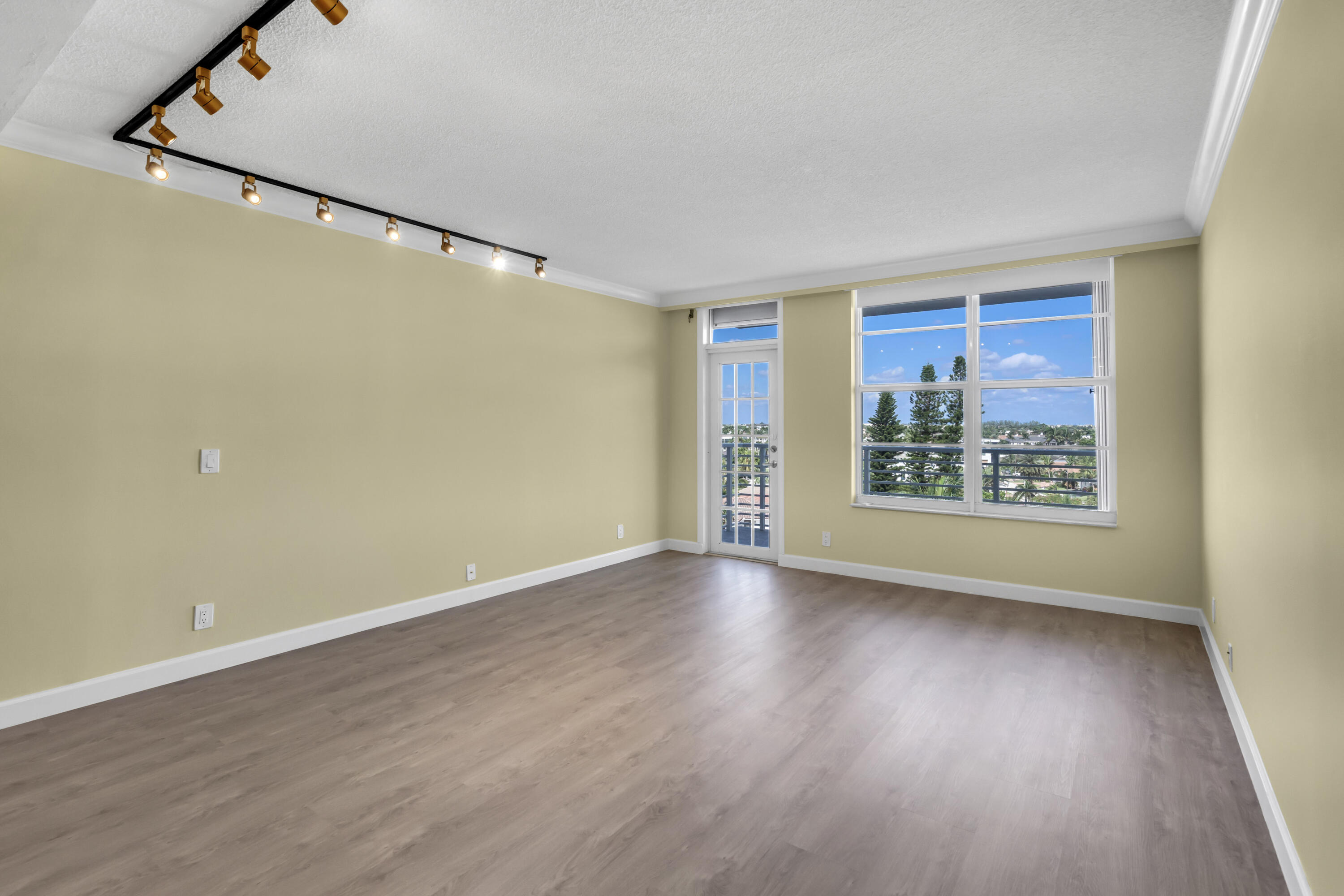 PATRICIAN CONDO - Residential